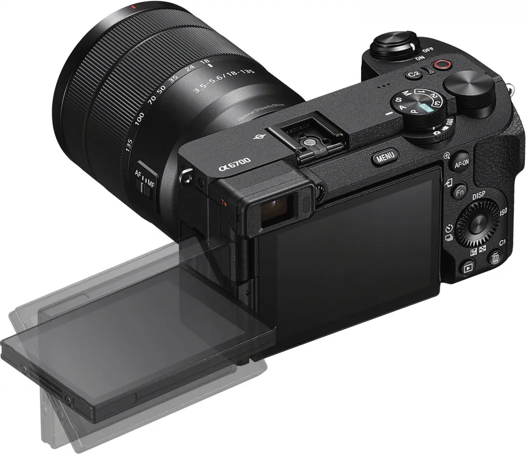 Sony Alpha ILCE-6700 + 18-135mm – Bild 4